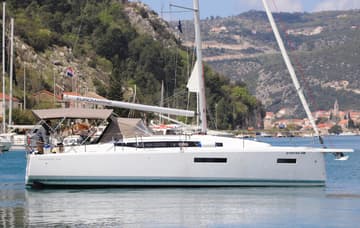 Sailboat Bura Kiss charter rental in Croatia | Yacht4Less