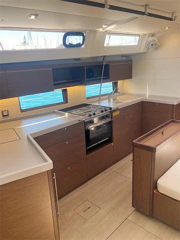 Best Price for a Sailboat Jacob rental in Greece | Yacht4Less