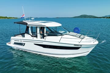 Motorboat Permer charter rental in Croatia | Yacht4Less