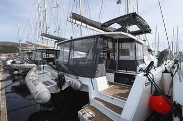 Best Price for a Catamaran Ariel rental in Croatia | Yacht4Less