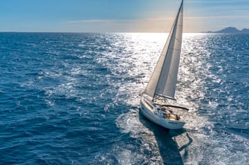 Best Price for a Sailboat Yume rental in France | Yacht4Less