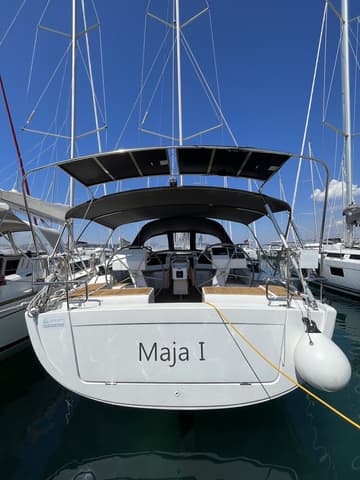 Sailboat Maja charter rental in Croatia | Yacht4Less