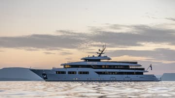 Best Price for a Luxury Yacht Black Swan rental in Croatia | Yacht4Less
