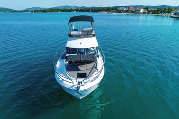 Motorboat Tango available for yacht charter in Croatia | Yacht4Less
