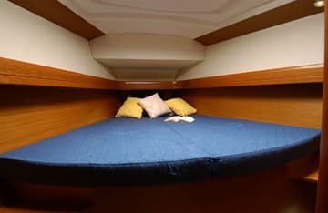 Sailboat Black Pearl available for yacht charter in Greece | Yacht4Less