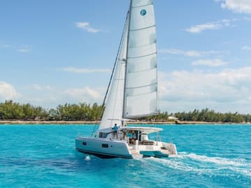 Catamaran CALENDULA charter rental in Italy | Yacht4Less