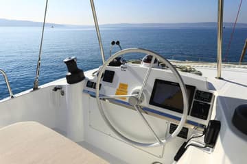 Catamaran Beau Loup available for yacht charter in Seychelles | Yacht4Less