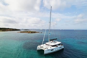 Best Price for a Catamaran Argo I rental in Greece | Yacht4Less