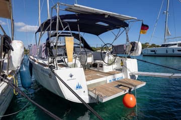 Best Price for a Sailboat In The Mood rental in Italy | Yacht4Less
