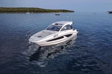 Motorboat Gran Turismo 36 charter rental in Croatia | Yacht4Less