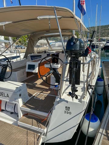 Sailboat Andela available for yacht charter in Croatia | Yacht4Less