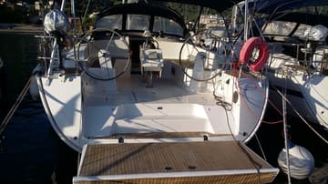 Sailboat Zefyros charter rental in Greece | Yacht4Less