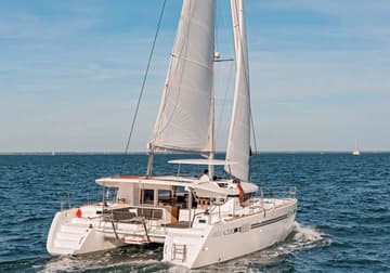 Best Price for a Catamaran Gecko rental in Croatia | Yacht4Less