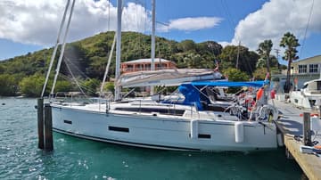 Sailboat Sunshine Daydream charter rental in USVI | Yacht4Less