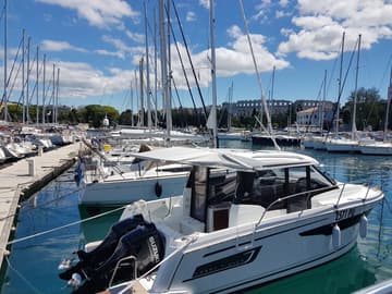Motorboat Riva charter rental in Croatia | Yacht4Less