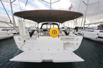 Best Price for a Sailboat Flipper rental in Croatia | Yacht4Less