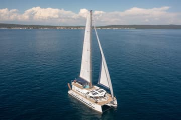 Catamaran Upwind charter rental in Croatia | Yacht4Less