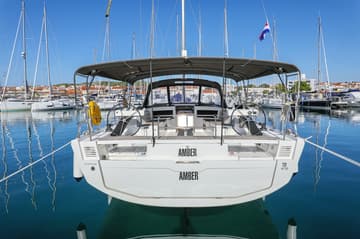 Sailboat Amber charter rental in Croatia | Yacht4Less