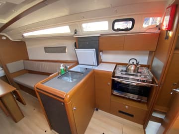 Sailboat petit elli available for yacht charter in Croatia | Yacht4Less