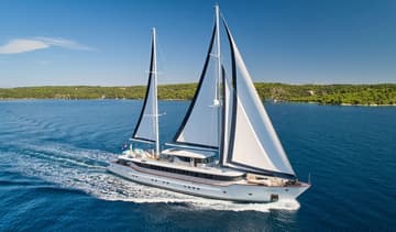 Motorboat Omnia charter rental in Croatia | Yacht4Less