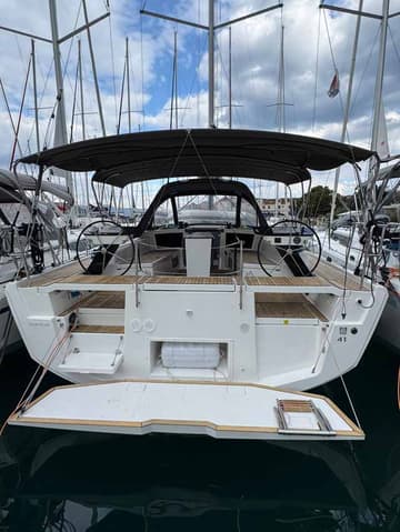 Best Price for a Sailboat Fuego del Viento rental in Croatia | Yacht4Less