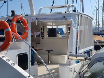 Catamaran Melinda Jane available for yacht charter in Thailand | Yacht4Less