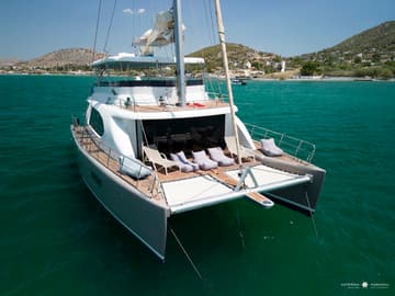 Catamaran Long Island charter rental in Greece | Yacht4Less
