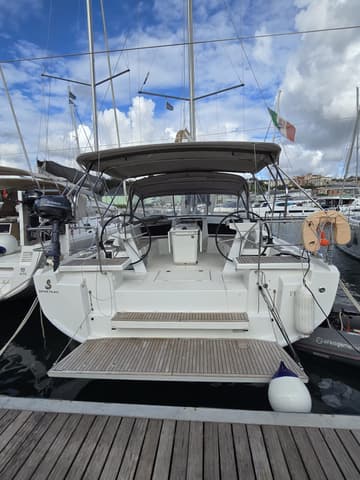 Sailboat PEONY charter rental in Italy | Yacht4Less