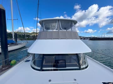 Power Catamaran PLUTON_DB available for yacht charter in Australia | Yacht4Less