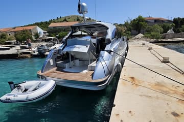Motorboat Andrea available for yacht charter in Croatia | Yacht4Less
