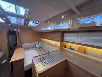 Sailboat Stella Marie IV available for yacht charter in France | Yacht4Less