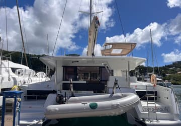 Catamaran VENT D'ARGUIN charter rental in Caribbean | Yacht4Less