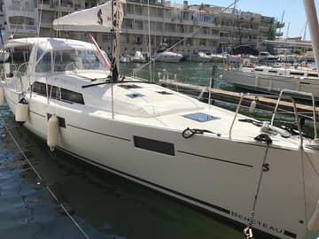 Sailboat Targa charter rental in Spain | Yacht4Less