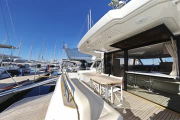Motorboat Vegas available for yacht charter in Croatia | Yacht4Less