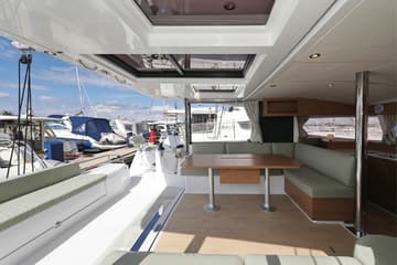 Catamaran Starseeker available for yacht charter in Croatia | Yacht4Less