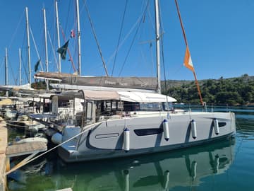 Catamaran ATROPOS available for yacht charter in Croatia | Yacht4Less
