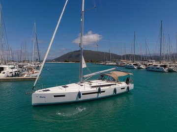 Sailboat Maria charter rental in Greece | Yacht4Less