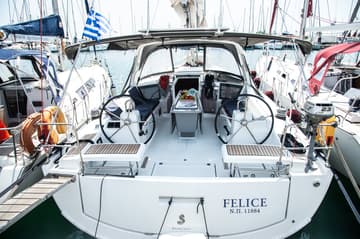 Sailboat Felice charter rental in Greece | Yacht4Less
