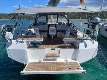 Sailboat Paella charter rental in Italy | Yacht4Less
