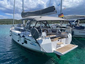 Best Price for a Sailboat Paella rental in Italy | Yacht4Less