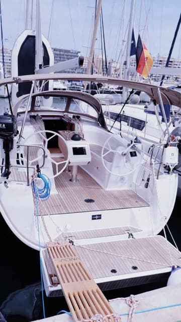 Best Price for a Sailboat Saona rental in Spain | Yacht4Less