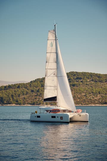 Best Price for a Catamaran Arielle rental in Croatia | Yacht4Less