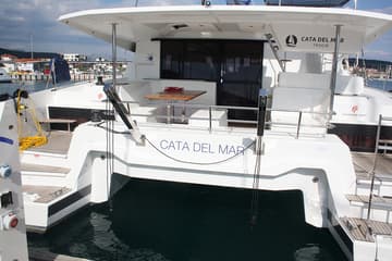 Best Price for a Catamaran Cata del Mar rental in Croatia | Yacht4Less