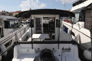 Motorboat Nemo charter rental in Croatia | Yacht4Less