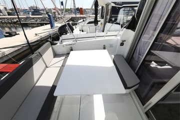 Motorboat Nemo available for yacht charter in Croatia | Yacht4Less