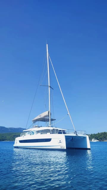 Best Price for a Catamaran Maestro rental in Croatia | Yacht4Less