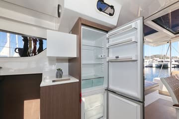 Best Price for a Catamaran Viola rental in Croatia | Yacht4Less