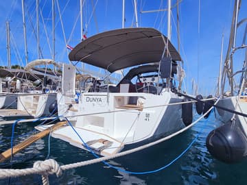 Sailboat Dunya charter rental in Croatia | Yacht4Less