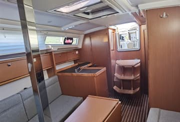 Sailboat Happy available for yacht charter in Croatia | Yacht4Less