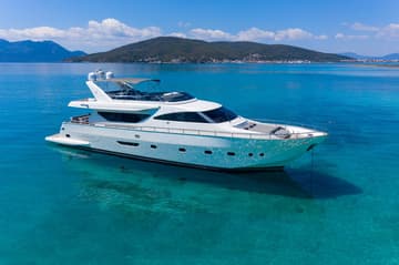 Luxury Yacht Freedom charter rental in Greece | Yacht4Less